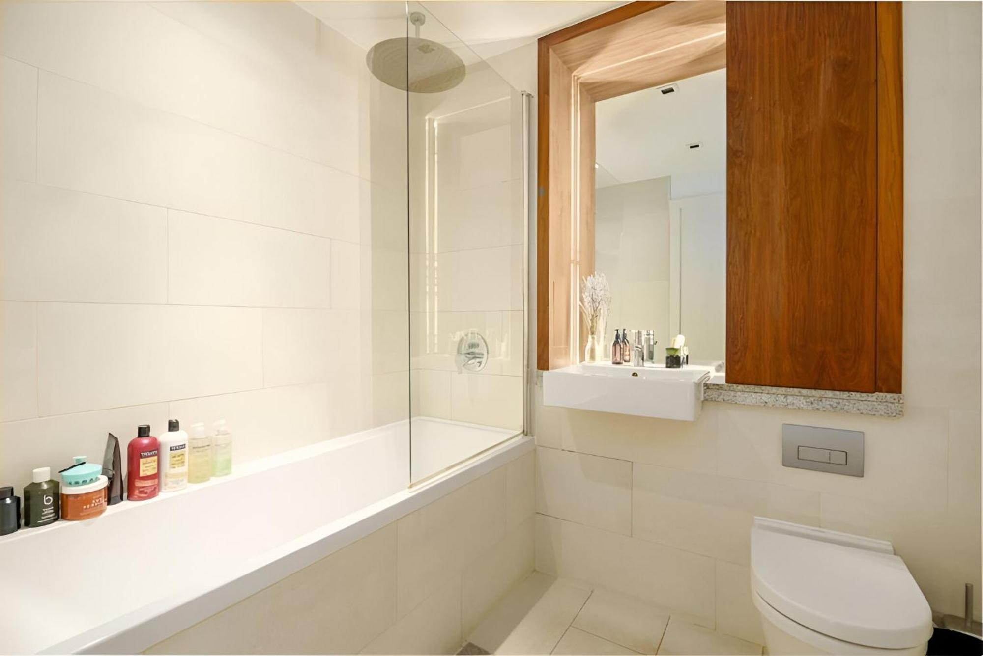 Elegant 2bd Flat Near Old Street, Апартаменты