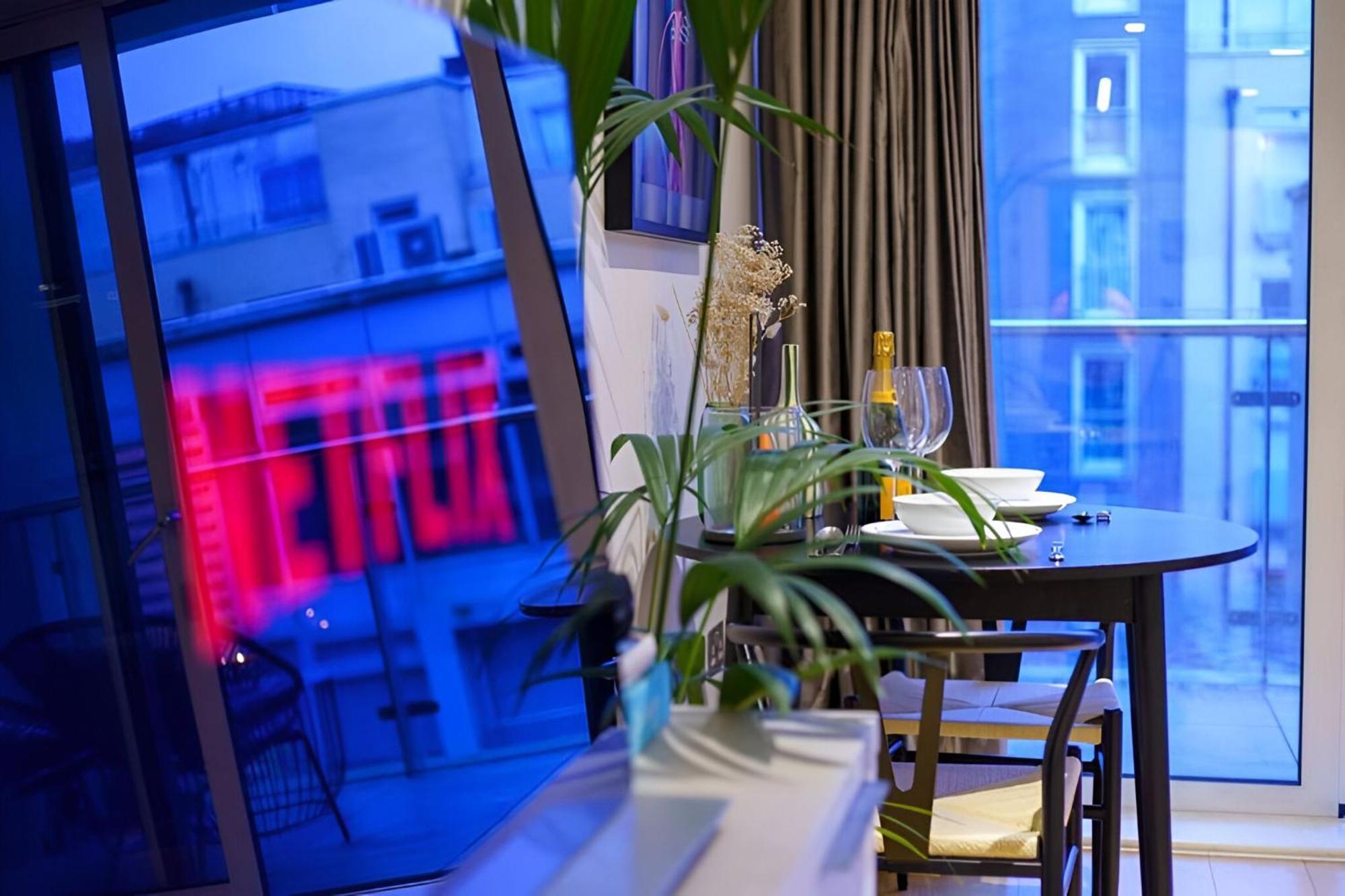 Elegant 2bd Flat Near Old Street, Лондон
