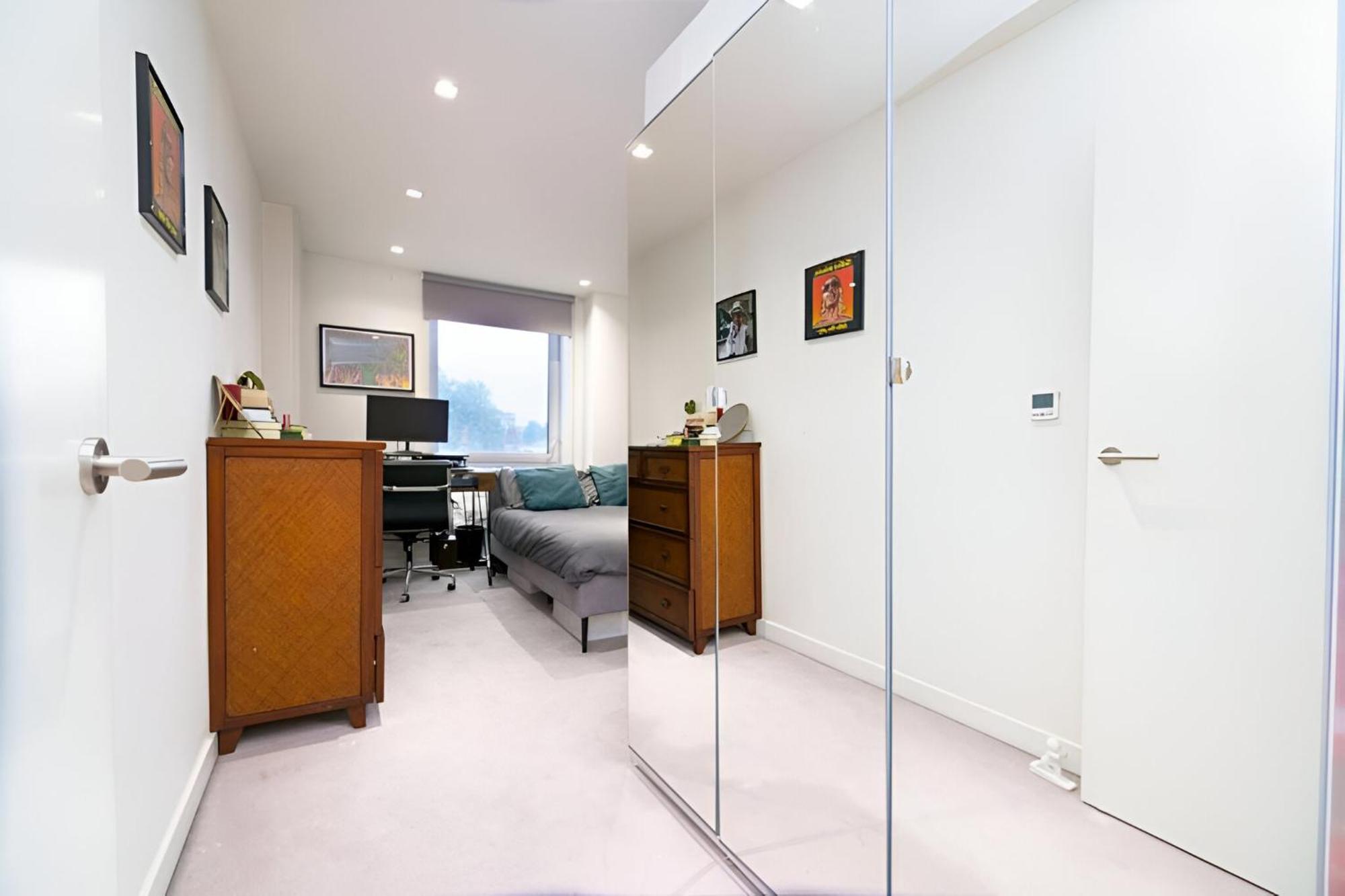 Elegant 2bd Flat Near Old Street, * Лондон